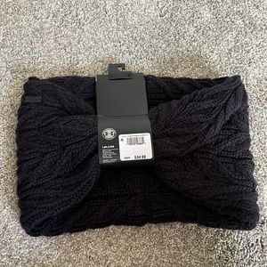 Women’s Under Armor Knit Scarf
